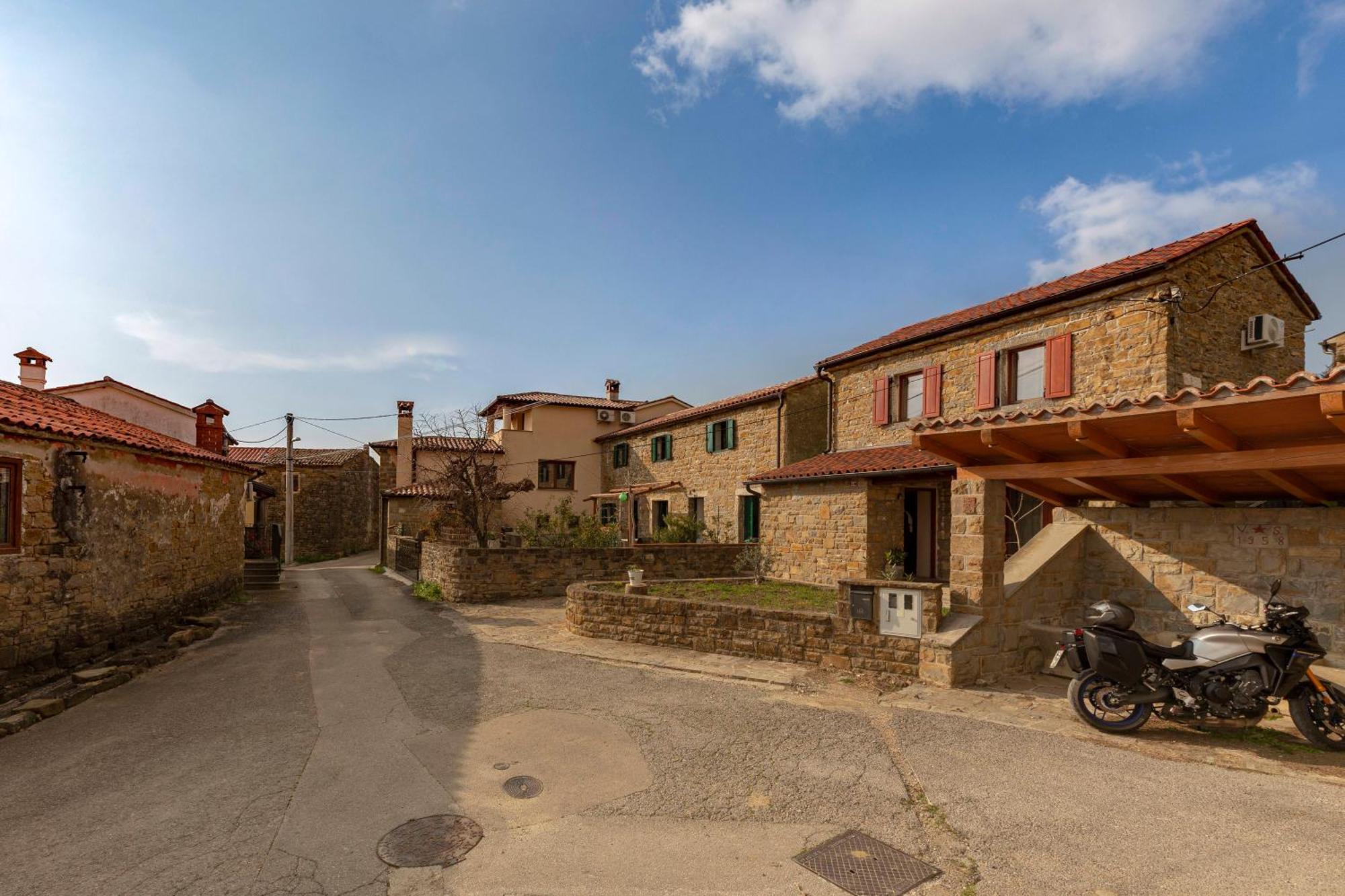 Istrian House La Bora Βίλα Κόπερ Εξωτερικό φωτογραφία